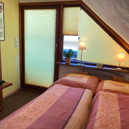 Gemuetliches Zimmer Zentral In Der Lueneburger Heide Schneverdingen Exterior photo